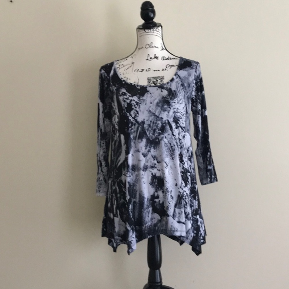Fluttery tunic